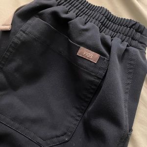 FIGS YOLA PANTS